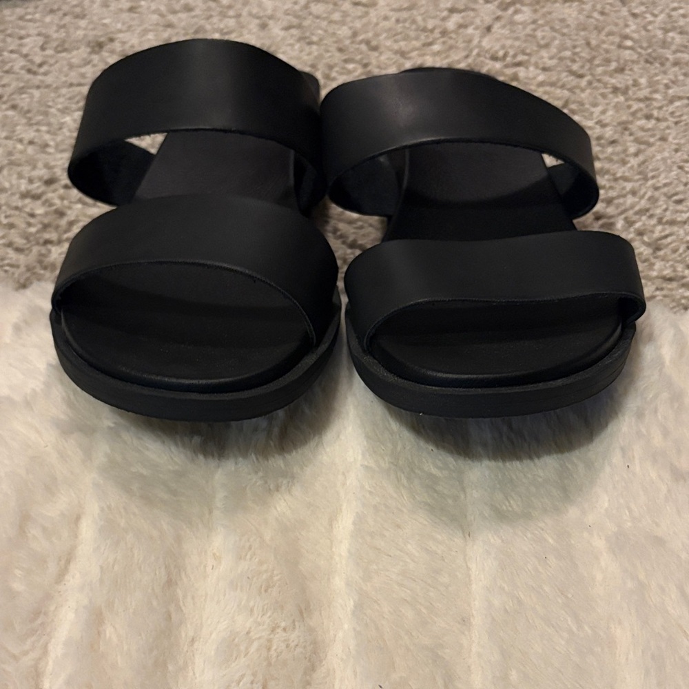 MIA Women's Black Dual-Strap Slide Sandals - Picture 5 of 6